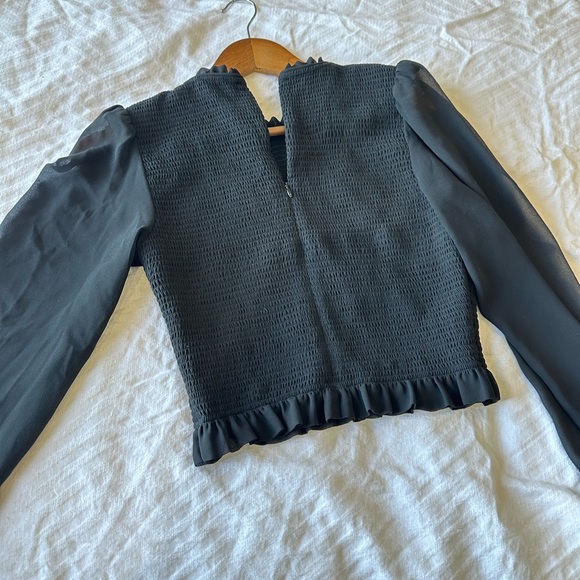 Wilfred Black Ruffled Long Sleeve Blouse - Picture 2 of 5